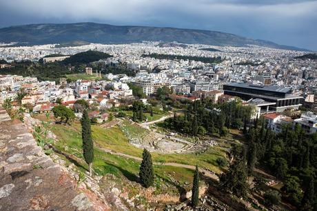 ▷ 2 días en Atenas: el itinerario perfecto para tu primera visita Acropolis-Slopes-1.jpg.optimal ▷ 2 días en Atenas: el itinerario perfecto para tu primera visita