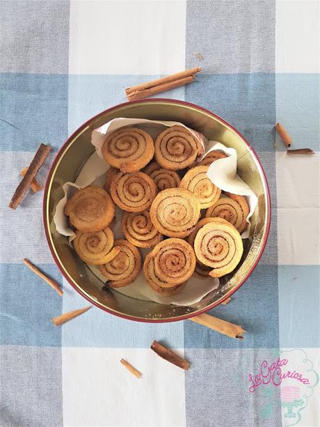 GALLETAS DE PHILADELPHIA Y CANELA | CINNAMON ROLL COOKIES