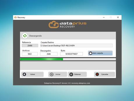 Ventana de Dataprius Recovery descargando archivos