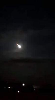 AVISTAMIENTO Y CAÍDA DE OBJETO NO IDENTIFICADO SOBRE URUAPAN MICHOACÁN