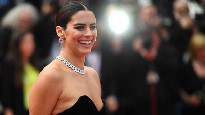 Lorenza Izzo brilla en Cannes