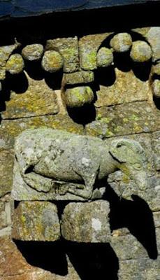 Sejas de Sanabria. La Leyenda de la cabra Sejas de Sanabria. La Leyenda de la cabra