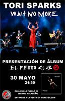 Concierto de Tori Sparks y Calamento en El perro de la parte de atrás del coche