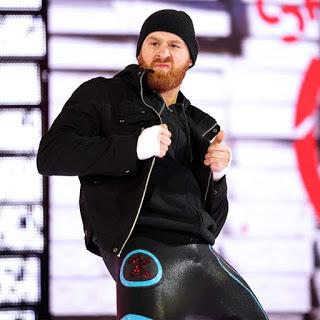 WWE corta parte donde mencionan la AEW WWE corta parte donde mencionan la AEW