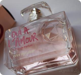 MAYO HUELE A...Yves Rocher, Oui a l'amour