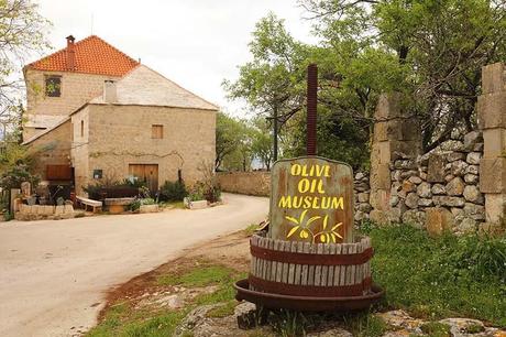 Olive-oil-museum-in-Skrip-on-Brac-island-in-Croatia.jpg.optimal ▷ Croacia en abril: cómo es realmente