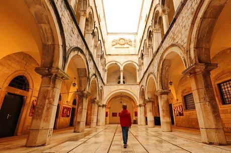 Sponza-Palace-in-Dubrovnik.jpg.optimal ▷ Croacia en abril: cómo es realmente