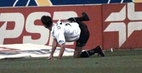 La meada de Leandro pasó a la historia como una celebración de lo más polémica 