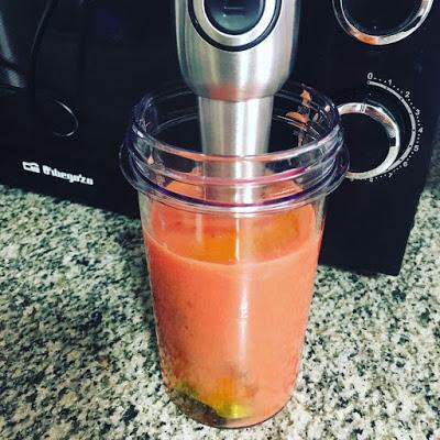 Gazpacho, que comemos hoy, tomate, pimiento rojo, ajo, aceite, sal, vinagre,