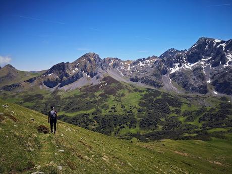 Peña Rueda y Agüeria desde Lindes
