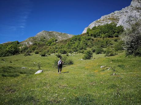 Peña Rueda y Agüeria desde Lindes