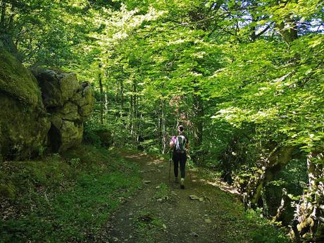 Peña Rueda y Agüeria desde Lindes Peña Rueda y Agüeria desde Lindes