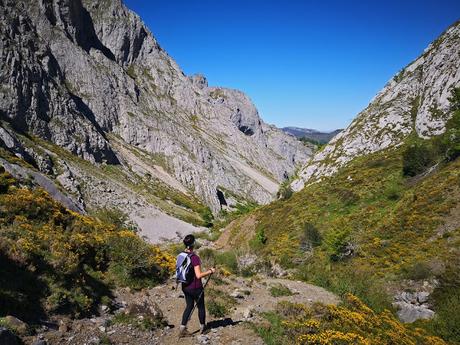 Peña Rueda y Agüeria desde Lindes