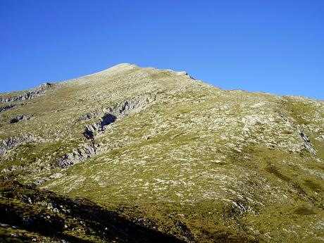 Peña Rueda y Agüeria desde Lindes Peña Rueda y Agüeria desde Lindes