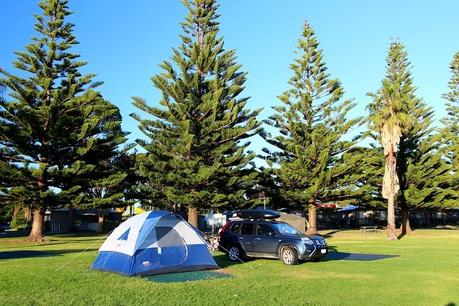 Narooma-310 ▷ Comente sobre cómo viajar por Australia: ¿caravana o remolque de campista? por razones para elegir una caravana de vacaciones - Diseño de baño