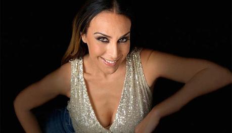 Mónica Naranjo presenta la portada del single ‘Doble corazón’ Nueva canción de Mónica Naranjo