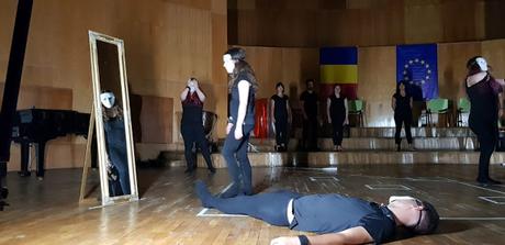 theater and disability, Teatro Brut, en Rumania. por manu medina