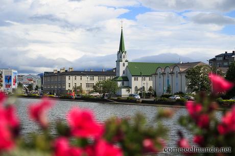 iglesia-domkirkjan-en-reikiavik Todo lo que tienes que ver en Reikiavik en un dia