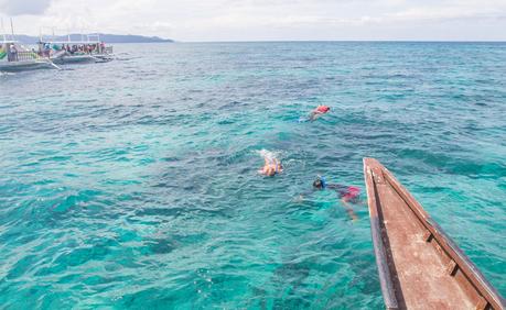 Snorkelling-Balinghai-Boracay-Island-The-Philippines ▷ Comentario sobre cosas emocionantes que hacer en la isla de Boracay con niños por Boracay Island Filipinas con niños | Alojamiento, Playas y Alimentación. UTUTravel.com