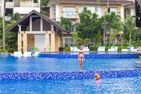 Movenpick-Resort-Boracay-Island-Philippines ▷ Comentario sobre cosas emocionantes que hacer en la isla de Boracay con niños por Boracay Island Filipinas con niños | Islas, Playas y Snorkel | UTUTravel.com