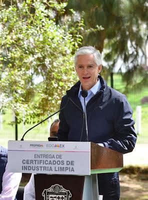 RECONOCE ALFREDO DEL MAZO A EMPRESAS QUE IMPULSAN EL CUIDADO DEL MEDIO AMBIENTE EN EDOMÉX