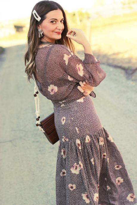 Conjunto de 2 piezas (top+falda larga) Conjunto de 2 piezas (top+falda larga)