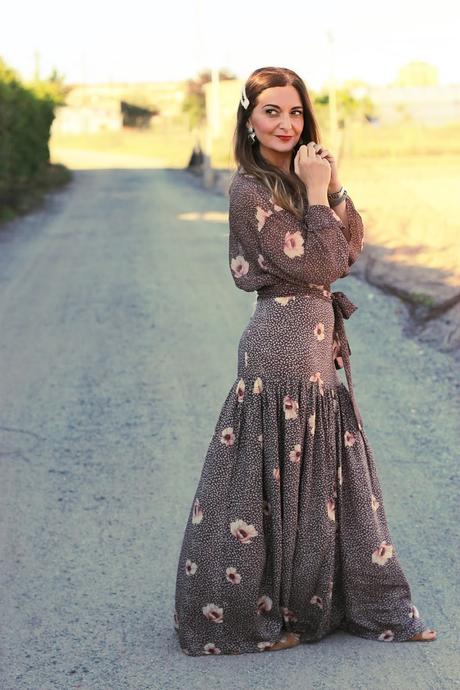 Conjunto de 2 piezas (top+falda larga) Conjunto de 2 piezas (top+falda larga)