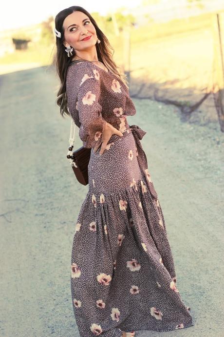 Conjunto de 2 piezas (top+falda larga) Conjunto de 2 piezas (top+falda larga)