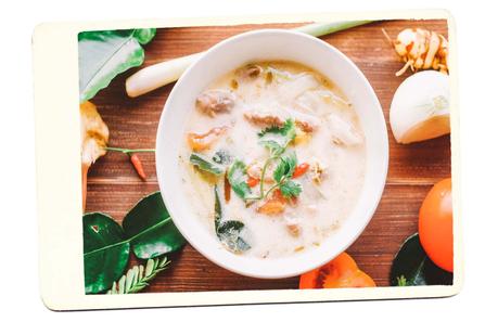 tom-kha-gai ▷ 10 alimentos locales para probar en Tailandia