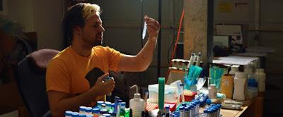 NUEVAS TENDENCIAS: SENSORES Y BIOHACKING EN LA PIEL NUEVAS TENDENCIAS: SENSORES Y BIOHACKING EN LA PIEL