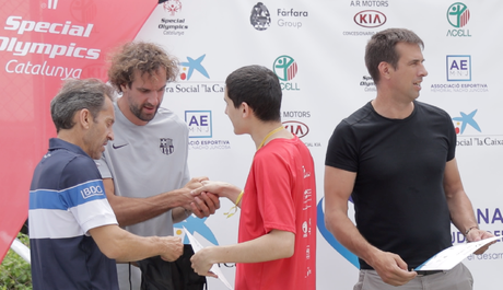 2as JORNADAS SALUD Y DEPORTE: Hábitos de vida saludable y alimentación 2as JORNADAS SALUD Y DEPORTE: Hábitos de vida saludable y alimentación