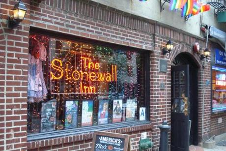 El Jefe de policía de Nueva York, se disculpa por los disturbios de Stonewall
