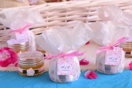 Bálsamos personalizados para regalar a invitadas de boda balsamos personalizados regalos invitadas boda