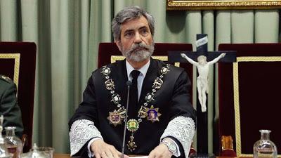 Un Tribunal Supremo plagado de franquistas y, en el Mediterráneo, “crímenes de lesa humanidad”.