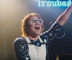 Rocketman-La vida de Elton John envuelto en un musical