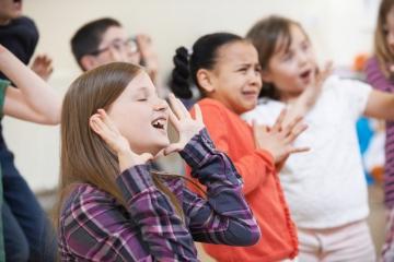 Los beneficios del teatro infantil