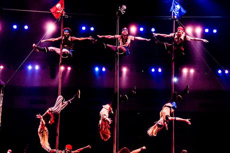 ▷ Comente 16 cosas divertidas para hacer en Myrtle Beach con niños (o sin ellas) para más de 25 cosas divertidas y emocionantes que hacer en Myrtle Beach, SC – Avventure pirates-voyage-dinner-myrtle-beach-3 ▷ Comente 16 cosas divertidas para hacer en Myrtle Beach con niños (o sin ellas) para más de 25 cosas divertidas y emocionantes que hacer en Myrtle Beach, SC - Avventure