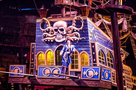 ▷ Comente 16 cosas divertidas para hacer en Myrtle Beach con niños (o sin ellas) para más de 25 cosas divertidas y emocionantes que hacer en Myrtle Beach, SC – Avventure pirates-voyage-dinner-myrtle-beach-2 ▷ Comente 16 cosas divertidas para hacer en Myrtle Beach con niños (o sin ellas) para más de 25 cosas divertidas y emocionantes que hacer en Myrtle Beach, SC - Avventure