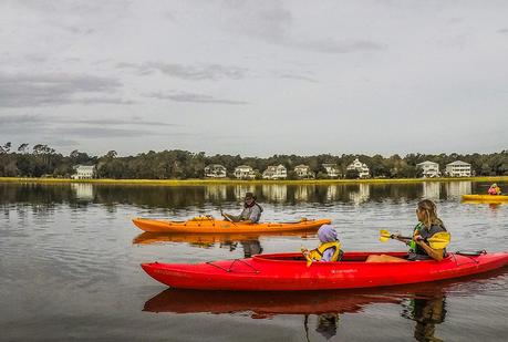 ▷ Comente 16 cosas divertidas para hacer en Myrtle Beach con niños (o sin ellas) para más de 25 cosas divertidas y emocionantes que hacer en Myrtle Beach, SC – Avventure murrells-inlet-kayaking-1 ▷ Comente 16 cosas divertidas para hacer en Myrtle Beach con niños (o sin ellas) para más de 25 cosas divertidas y emocionantes que hacer en Myrtle Beach, SC - Avventure