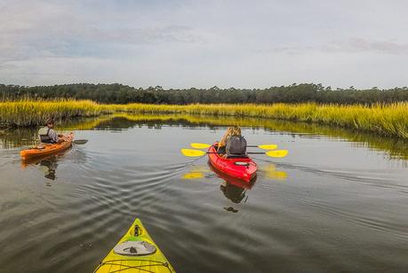 murrells-inlet-kayaking-6 ▷ Comente 16 cosas divertidas para hacer en Myrtle Beach con niños (o sin ellas) para más de 25 cosas divertidas y emocionantes que hacer en Myrtle Beach, SC - Avventure