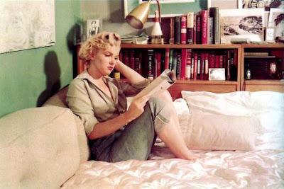 La Biblioteca de Marilyn Monroe, lectora y escritora. La Biblioteca de Marilyn Monroe, lectora y escritora.