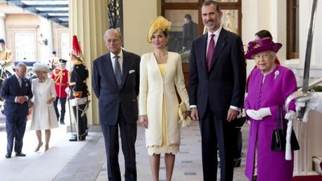 El rey Felipe VI debe reclamar Gibraltar y luchar por recuperar la colonia