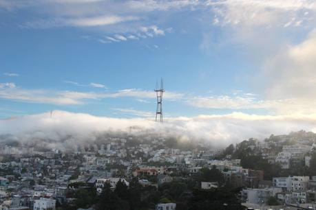 ▷ San Francisco & # 039; s 5 mejores lugares de observación de niebla Karl-the-Fog-Golden-Gate-Bridge ▷ San Francisco & # 039; s 5 mejores lugares de observación de niebla