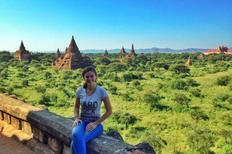 Lauren-in-Bagan-Myanmar ▷ Comente cómo los viajes pueden cambiar su vida: de la ansiedad a la confianza de las culturas, la comida, las experiencias, ... ¿Por qué quiero viajar? - La vida es sobre experiencias.