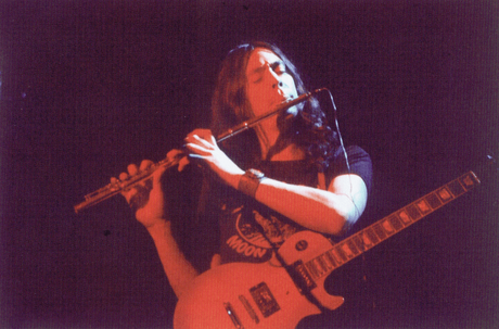 La Historia Detrás del Clásico de Camel: Moonmadness La Historia Detrás del Clásico de Camel: Moonmadness