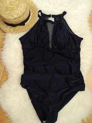 Mis nuevos Trajes de Baño Mis nuevos Trajes de Baño