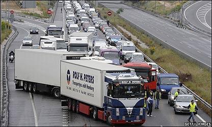 No se puede mostrar la imagen “http://newsimg.bbc.co.uk/media/images/44731000/jpg/_44731773_spain2.jpg” porque contiene errores.