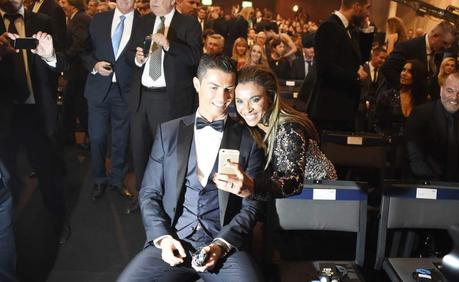Marta se hizo un selfie con Cristiano en la Gala del Balón de Oro 2014 donde estaba nominada aunque finalmente no ganó.