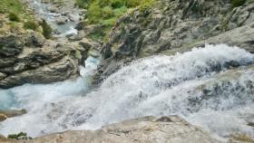 Cascada de la Larri