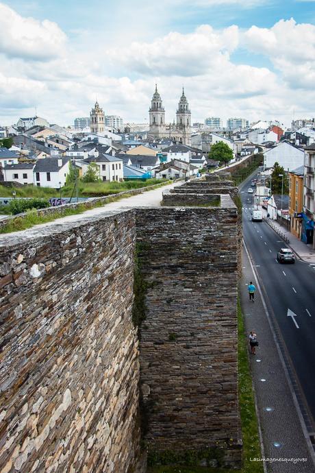 Lugo, murallas, catedral y monumentos